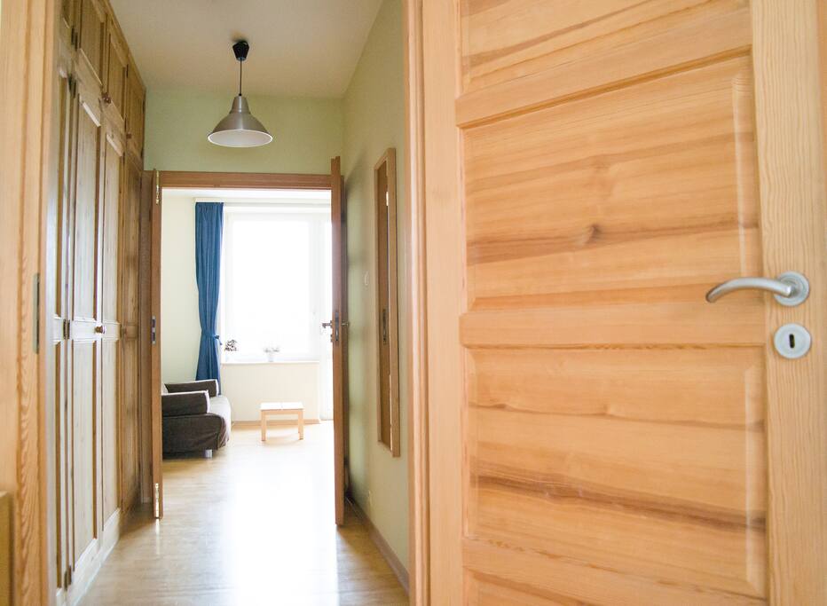 Hall between the rooms