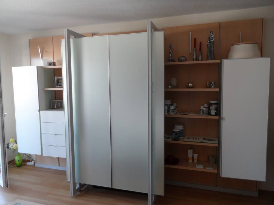 Deine Wohnwand geschlossen