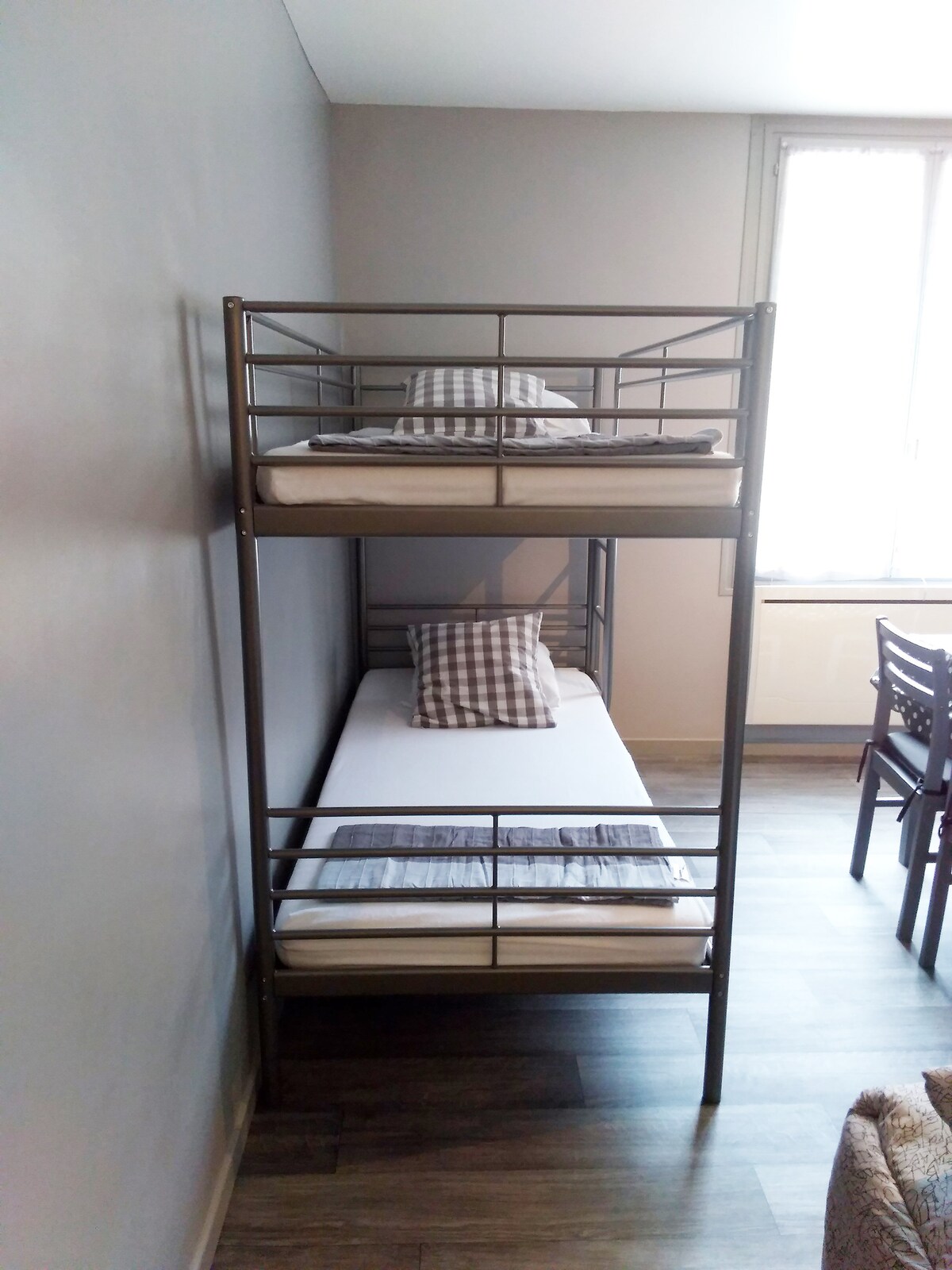 מיטות קומתיים