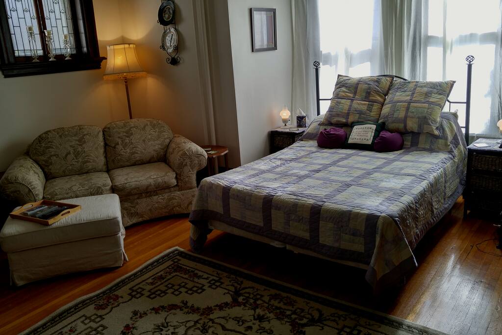Welcome to your own bachelor suite, a home away from home!