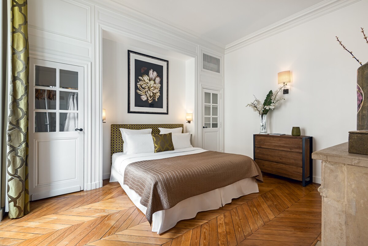 Spavaća soba s dva pogleda