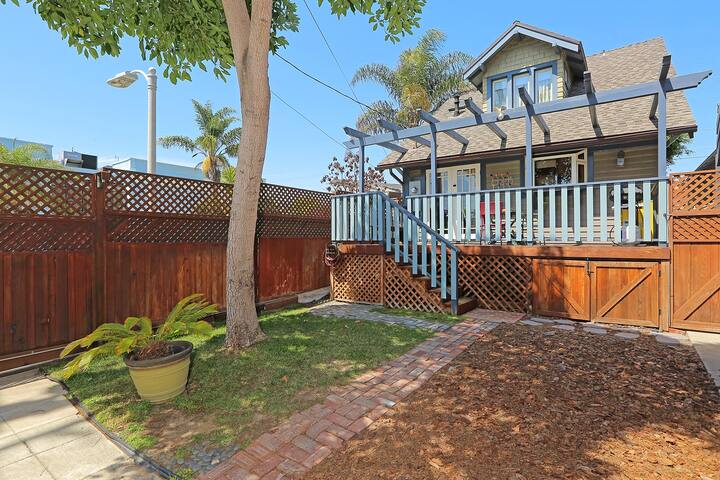 Block to the Beach – Amazing SantaMonica Craftsman