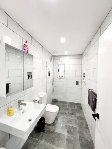 Manly Living gallery image 4