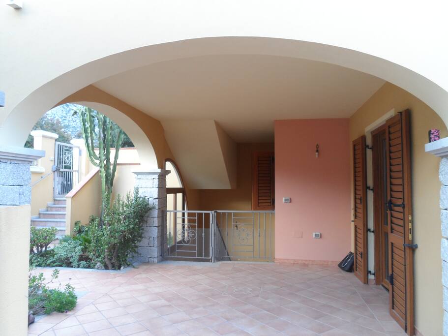 ingresso giardino