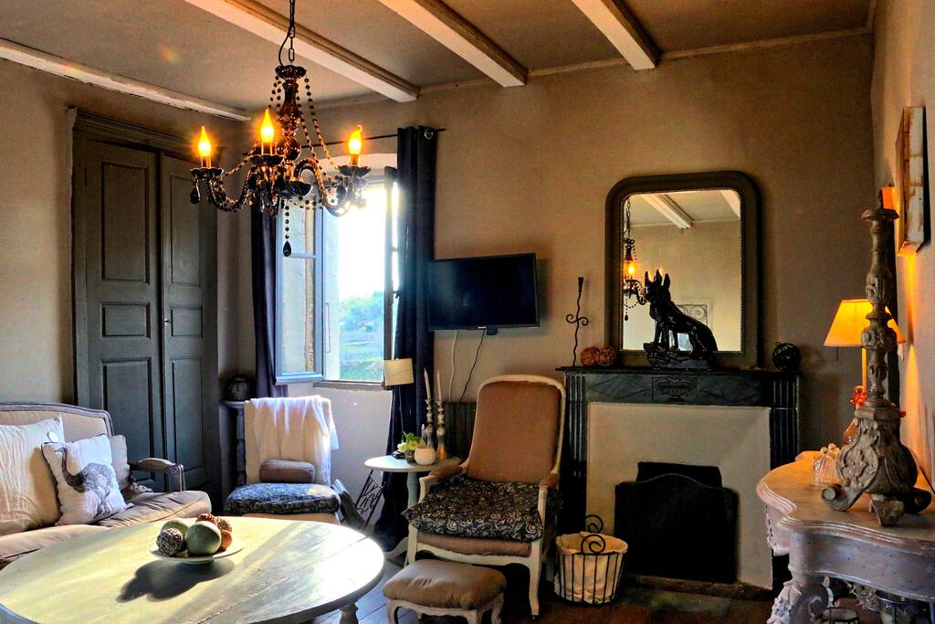 Salon
