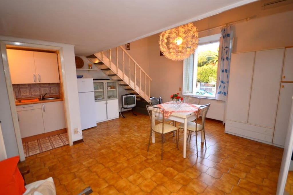 Living Room / Dining Room