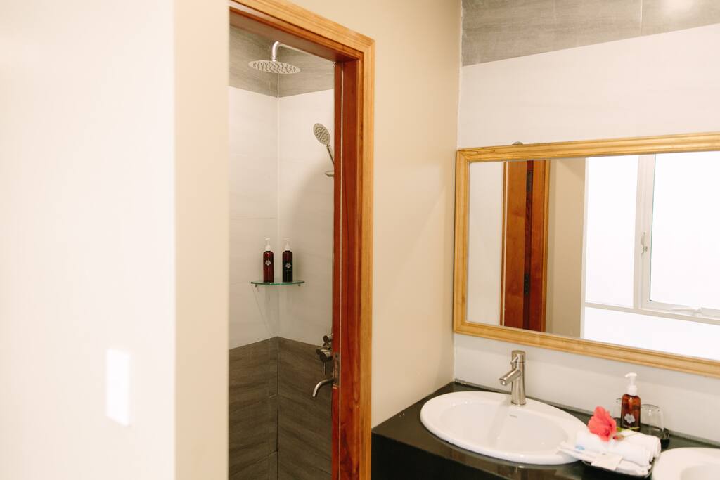 Superior Family (Tripple) - Minh Nhung Hotel