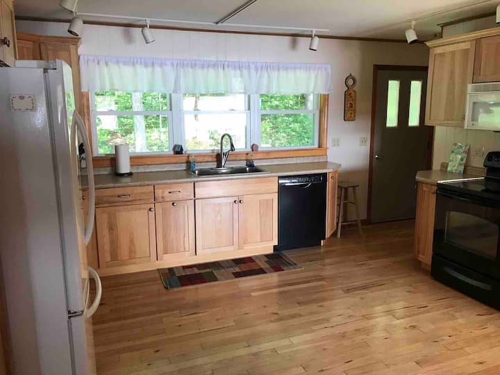 10 Best Airbnb Vacation Rentals In Castleton, Vermont Updated 2024