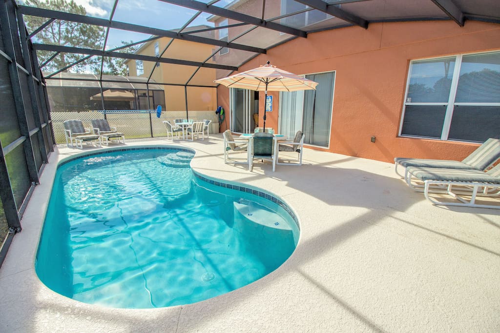 Enjoy your own private pool in Florida