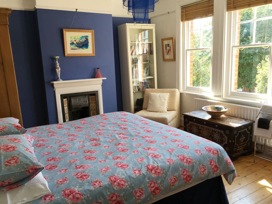 Super Kingsize Bed