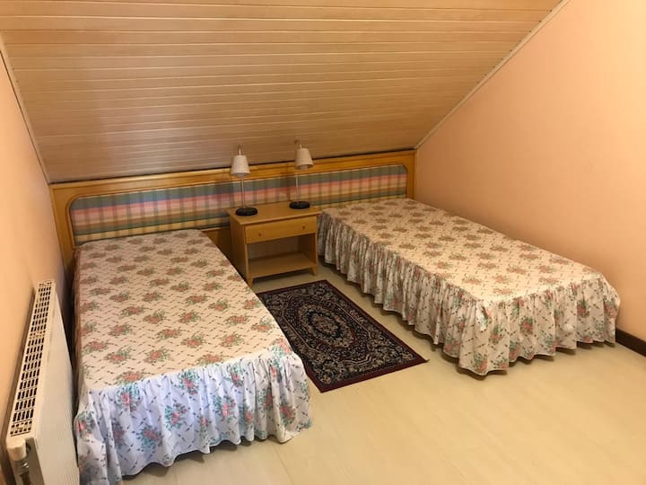 חדר שינה קומה אחת