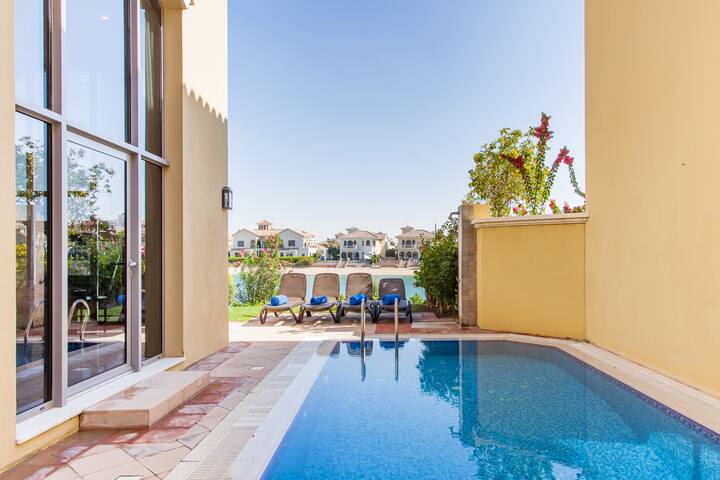 Curated visual reference: Gallery Detail: Dubai Villa Rentals Dubai United Arab Emirates