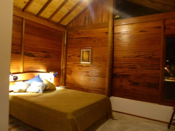 bračni krevet (širine 125-149 cm) sa stropnim