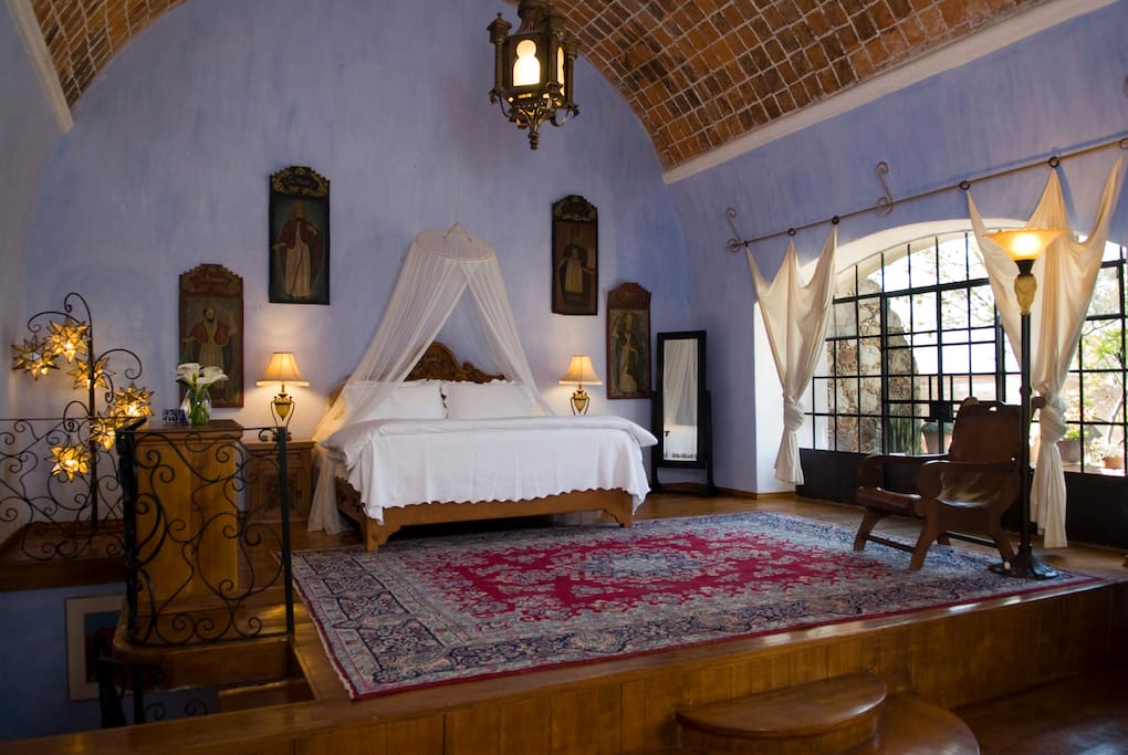 Hidalgo Suite