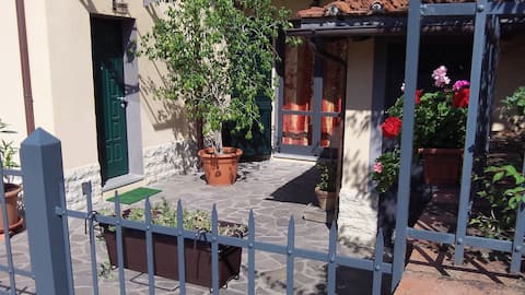Top Airbnb: Quiet Apartment Greve in Chianti in Greve In Chianti
