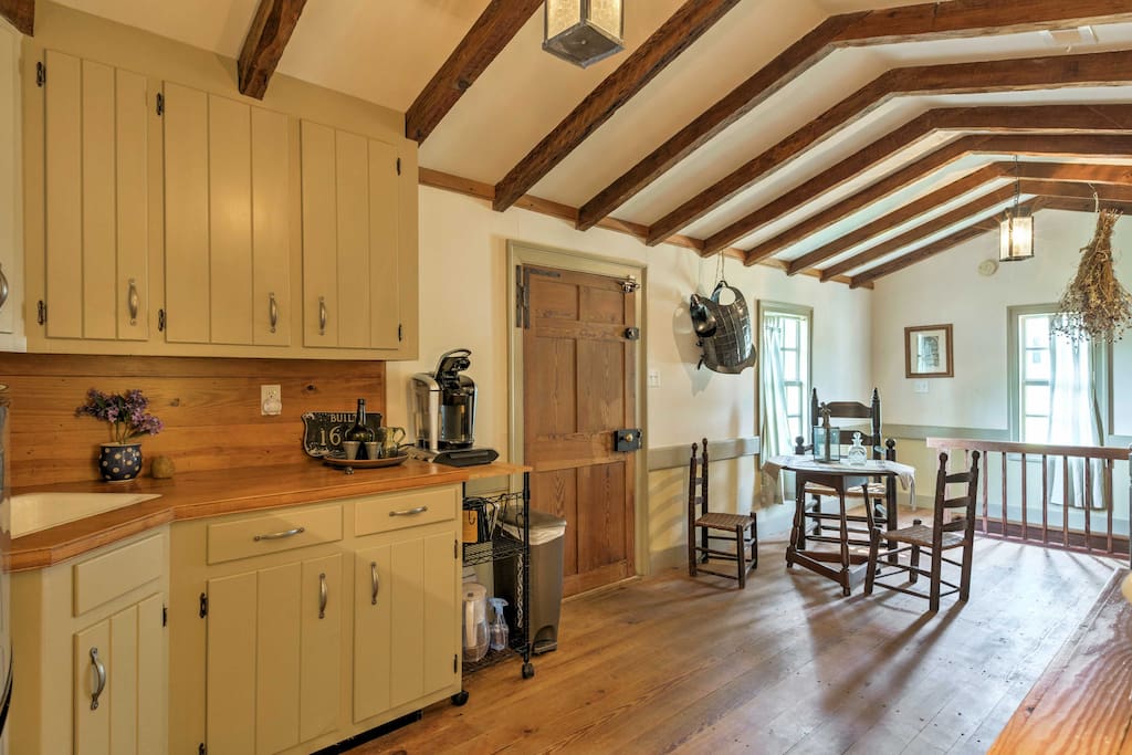 Gorgeous vaulted ceilings line the 'Tavern Room.'