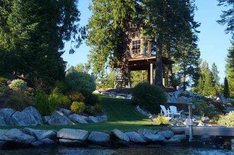 Treehouse on Lake Pend O'reille