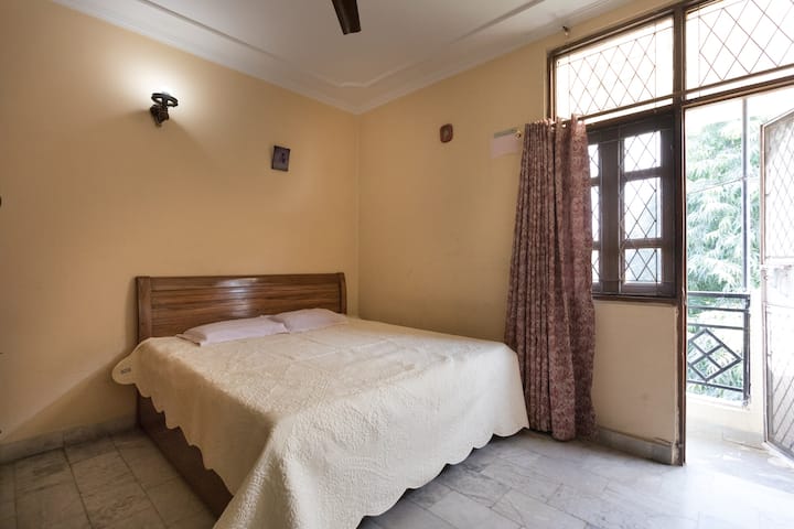 one of the best quality matress for our guest.. and the outside view is with greenry. attached with toilet bathroom.. located in south delhi vikram vihar  lajpat nagar 4 near moolchand metro station.