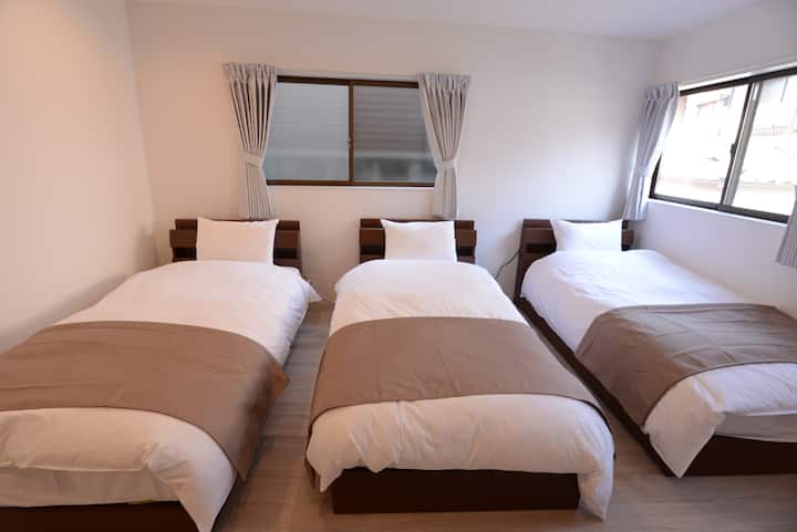 Საწოლი ოთახი2_寝室2