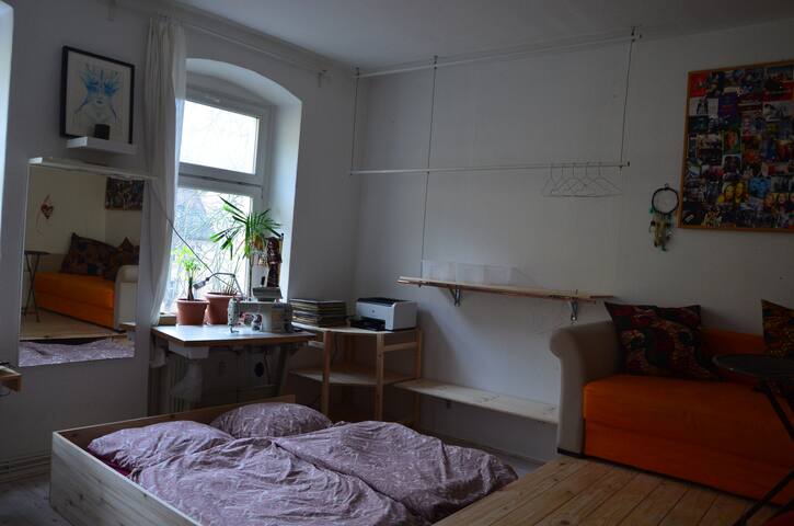 Berlin Mitte Gemutliche Helle Einzimmerwohnung Wohnungen Zur Miete In Berlin Berlin Deutschland