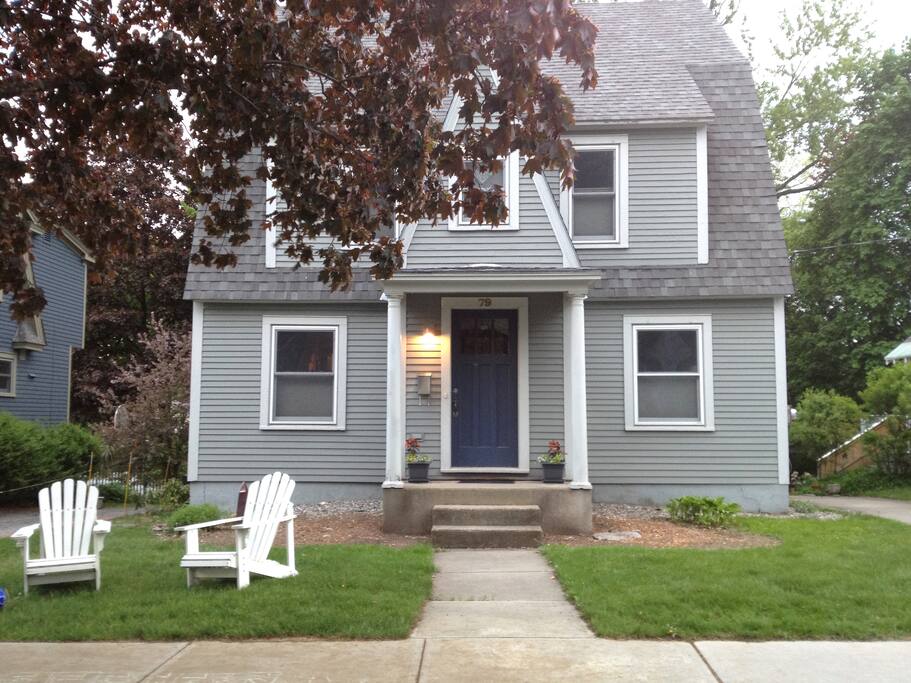 79 Caroline St.