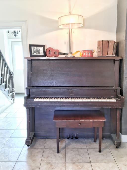 A beautiful old upright piano made in Amherst, NS! Play away!