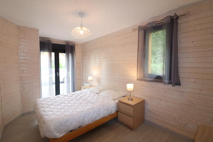 1 dormitorio con cama 140X190