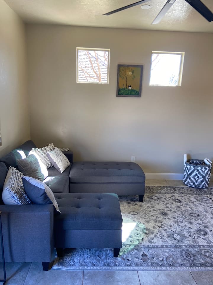 1 Bedroom Guest House, & Parking - Hurricane, UT