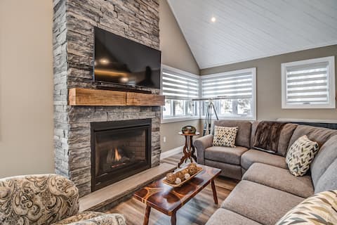 Top performing Airbnb: Relax at Bridgewood Farms I Hot Tub & Wine Country in Essex