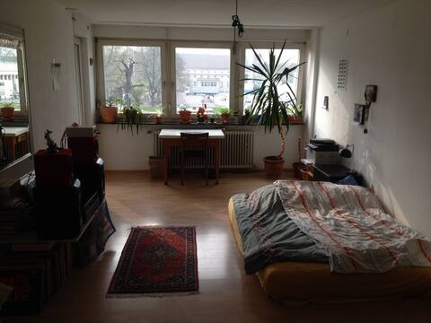 Studenten-WG-Zimmer am Kongressplatz