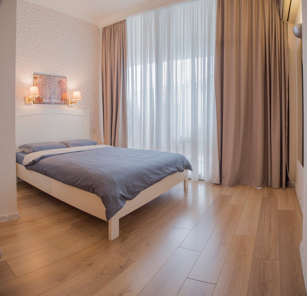 เตียงขนาด 160x200 ซม. พร้อมที่นอนออร์โทพีด