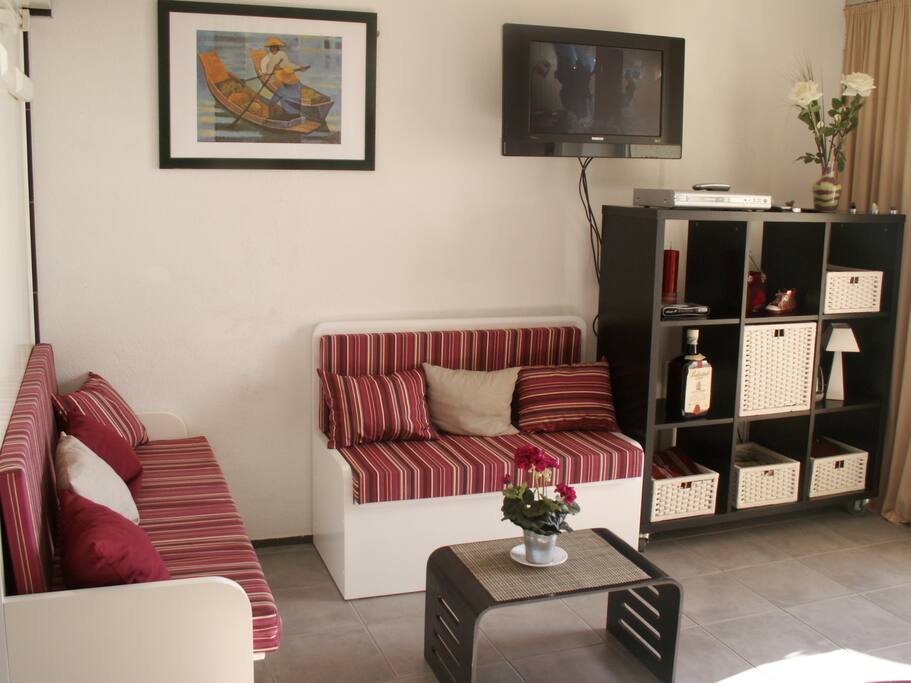 Salon.