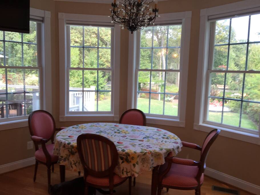 Dining nook