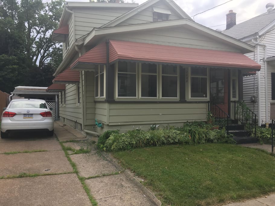 Back yard and covered patio area with off street parking!