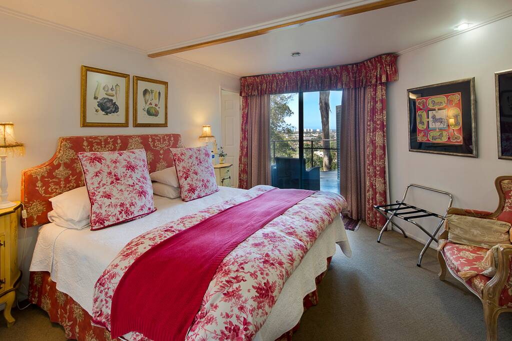 Tea Tree Suite