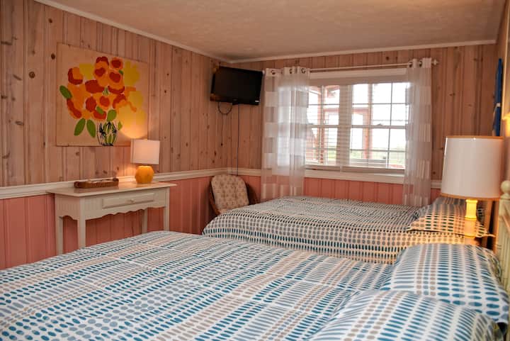 غرفة النوم الرئيسية في الشرق