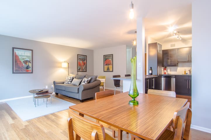 Remodeled Condo on the Water