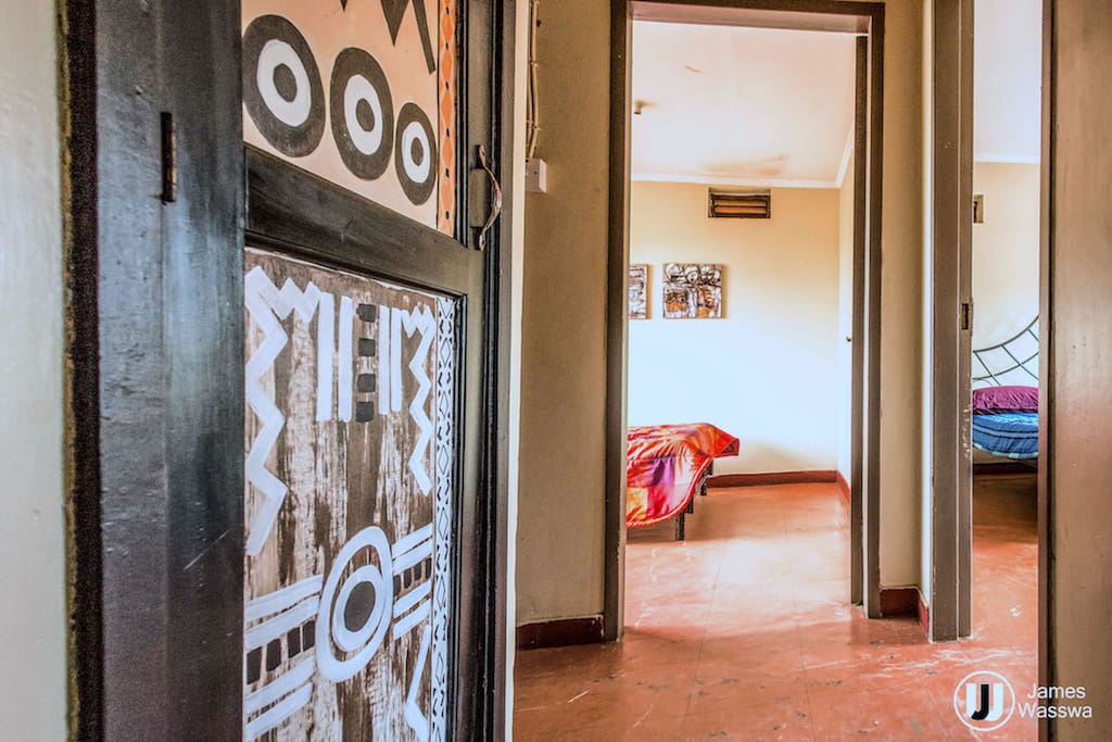 Hallway to the bedrooms