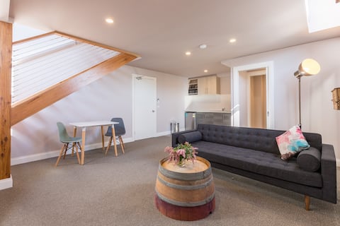 Popular Airbnb listing: Spacious Loft-Style Retreat, Heart of Healesville in Healesville