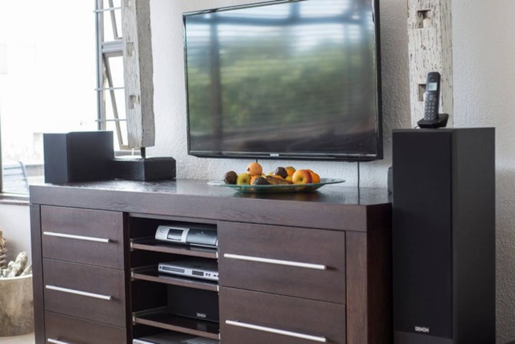 TV