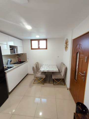 listing_image