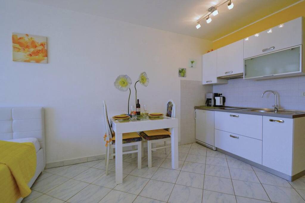 Dining room, Surface: 5 m²