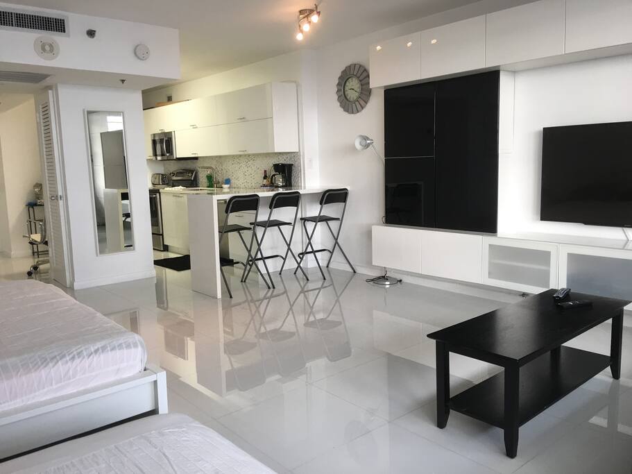 top floor large studio