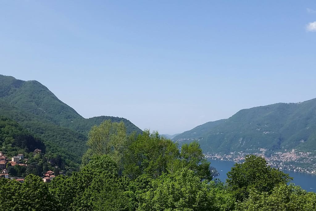 Vista lago dal terrazzo