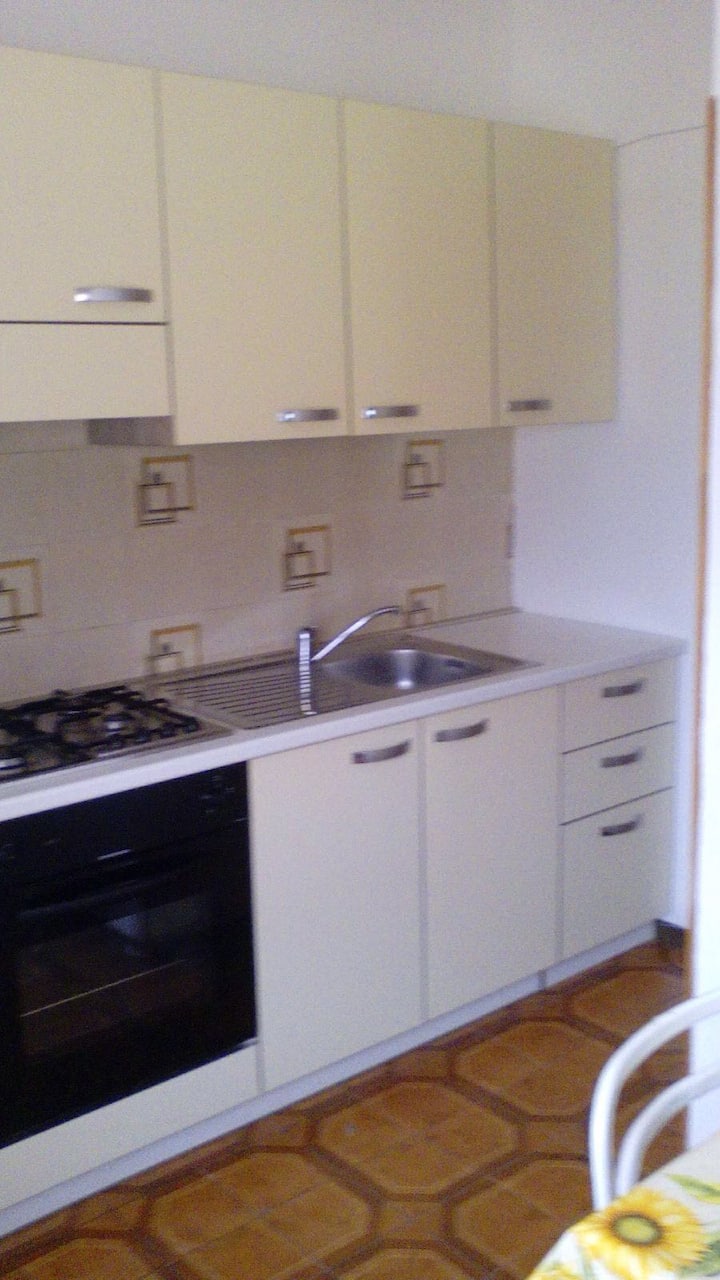 Two-room apartment for two within walking distance of the center