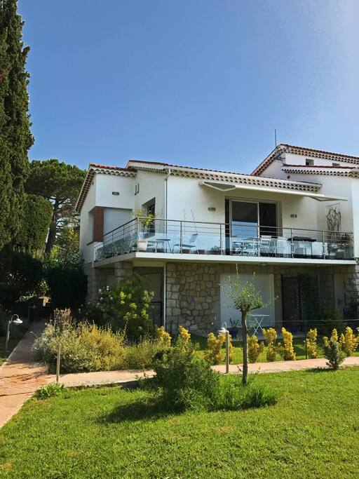 Jardin partagé au pied de l'appartement