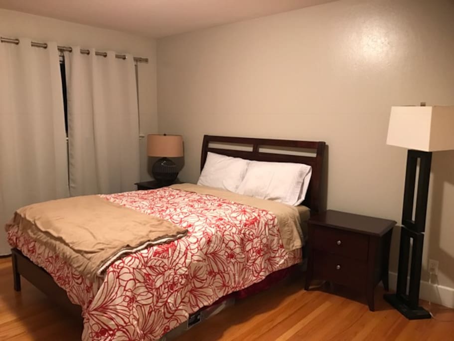 Bedroom with Queen Bed