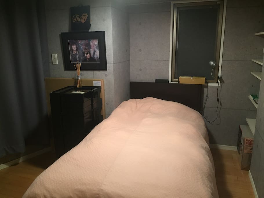 Guest room