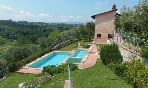 House  with park, private pool Vacavilla Exclusive