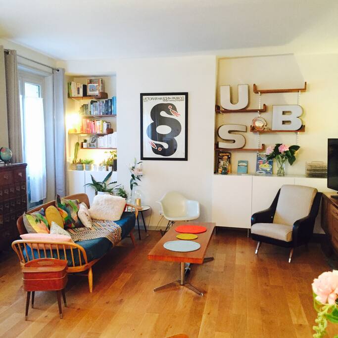 Salon / salle à manger / coffee corner